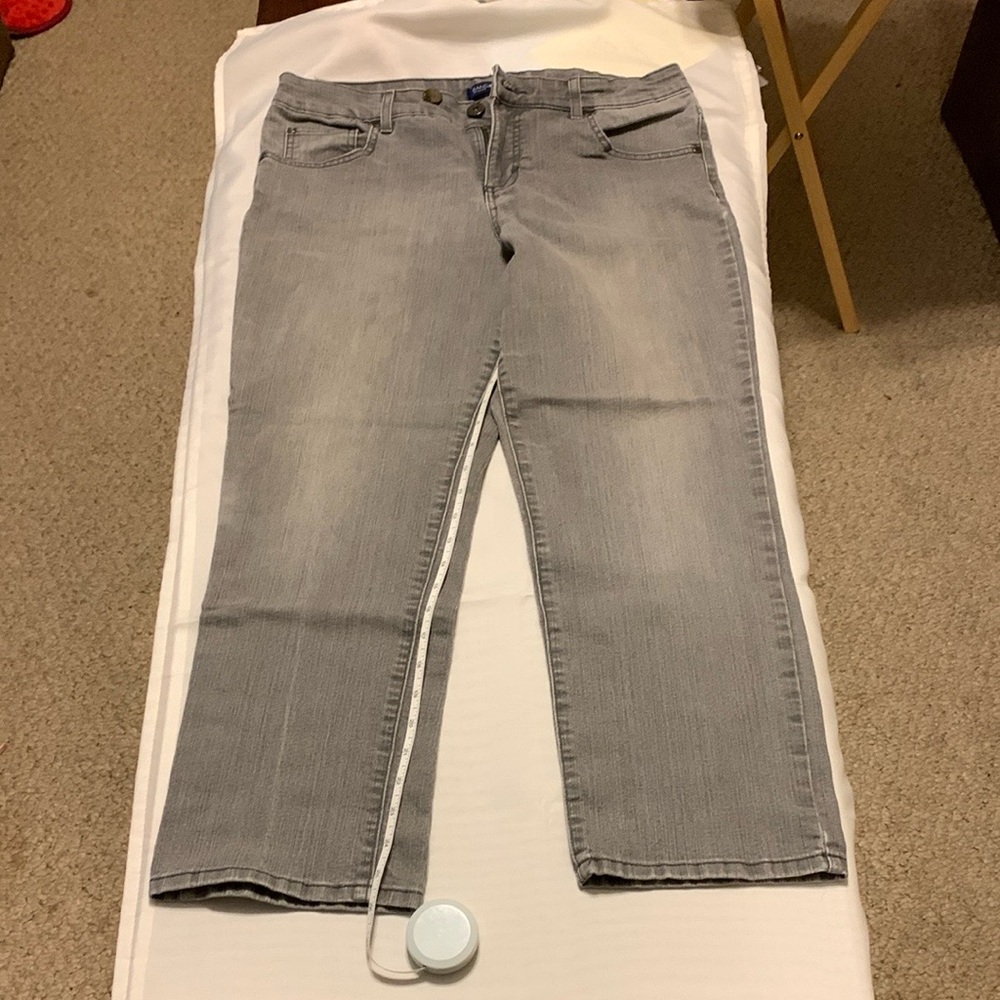 Bandolino Gray Straight Leg Jeans 12PS